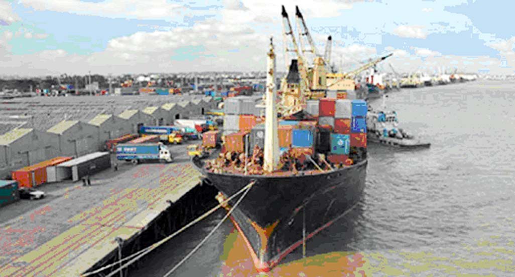 Cargo ships are less at Chittagong port