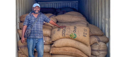 Connecting cocoa farmers in remote Papua New Guinea with global markets