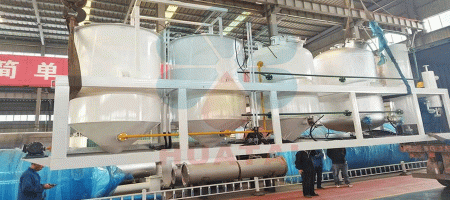 Why Does Clear Refined Oil Turn Cloudy in Storage? Key Causes Explained